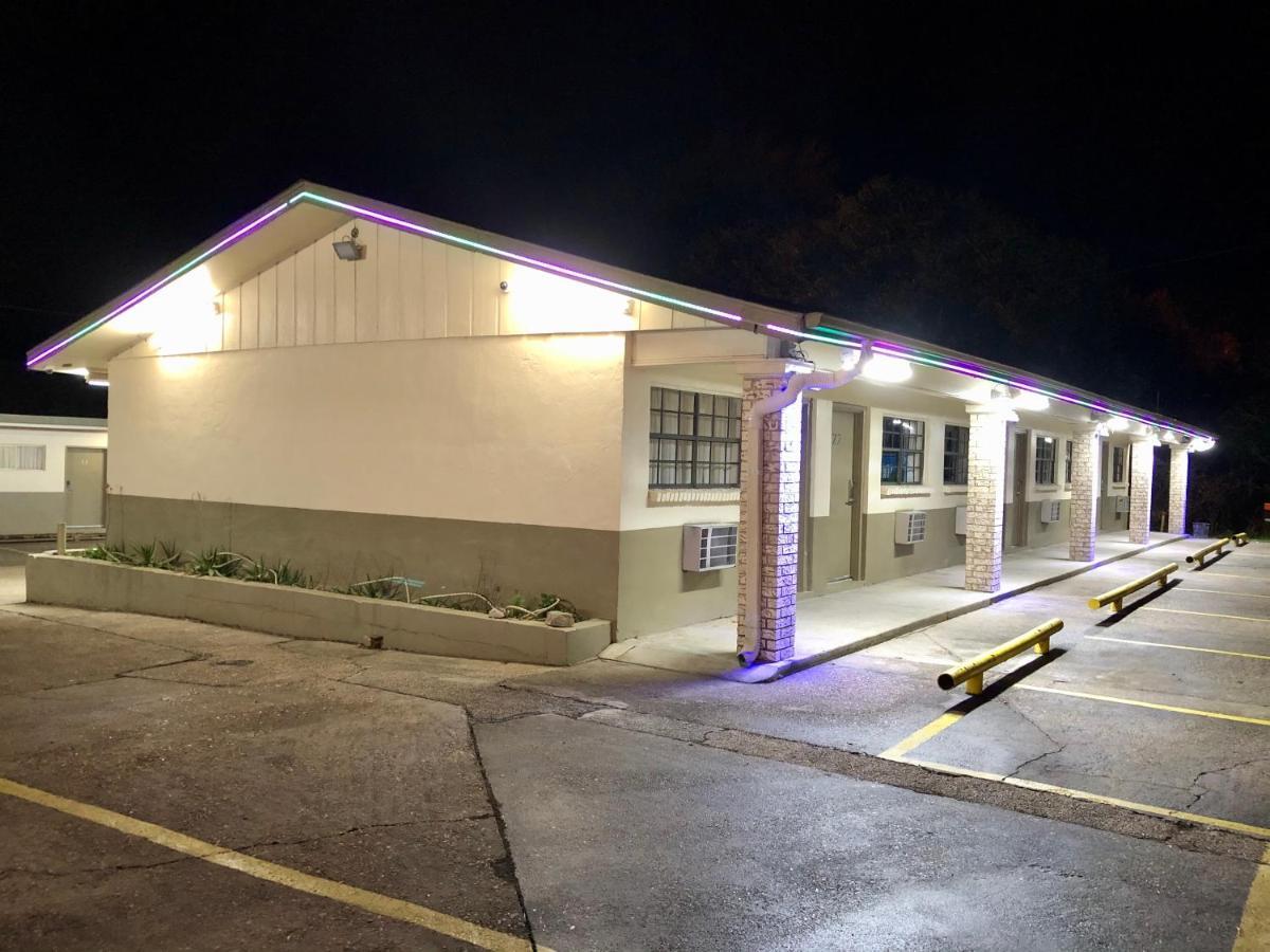 Magnolia Motel Donaldsonville - St James Exterior photo